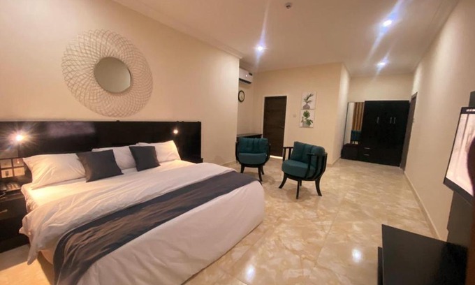 Abuja Hotel | Abi's Place