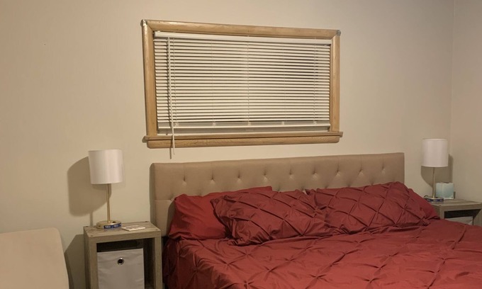 Bedford House | Abi’s Place - Room rentals ONLY - Bedroom #2