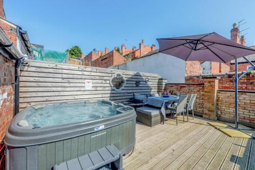 Lincoln House | Aboretum View