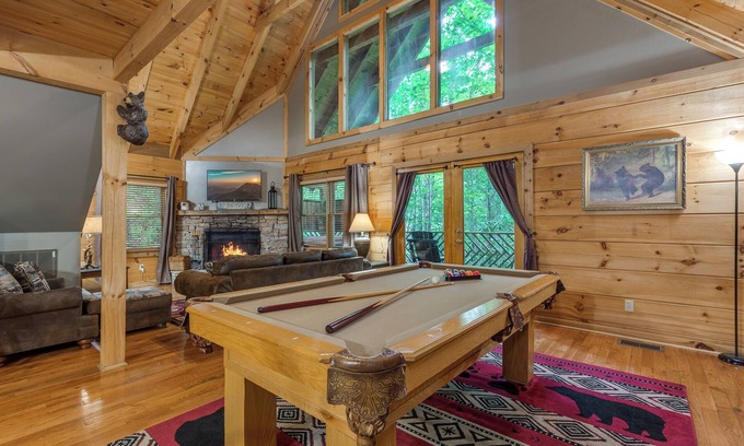 Chalet Village Cabin | Above Ole Smoky's Clouds