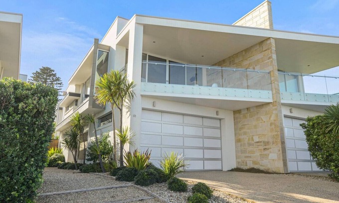 McCracken House | Absolute - 41 Hayward Ct, Victor Harbor