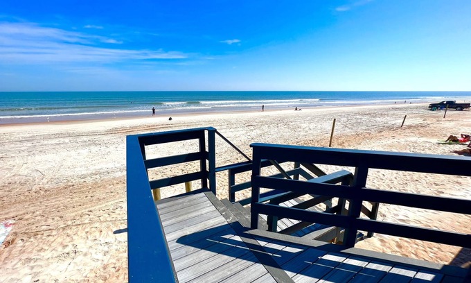 Ormond Beach Apartment | Absolute Beach - Sea View at Symphony Beach Club