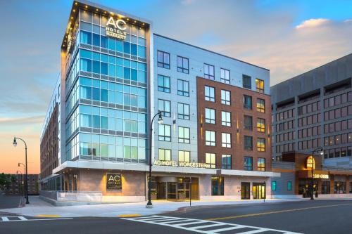 Central Business District Hotel | AC Hotel by Marriott Worcester