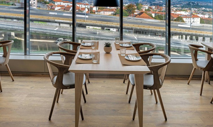 Campanha Hotel | AC Hotel Porto by Marriott