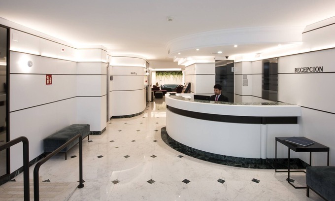 Esquerra de l'Eixample Apartment | Acacia Suite