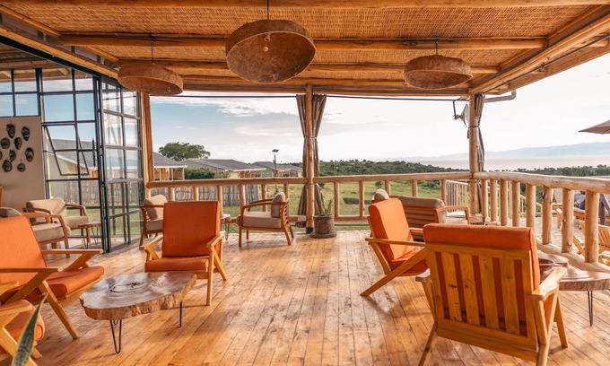 Mweya Apartment | Acacia Wilderness Mweya