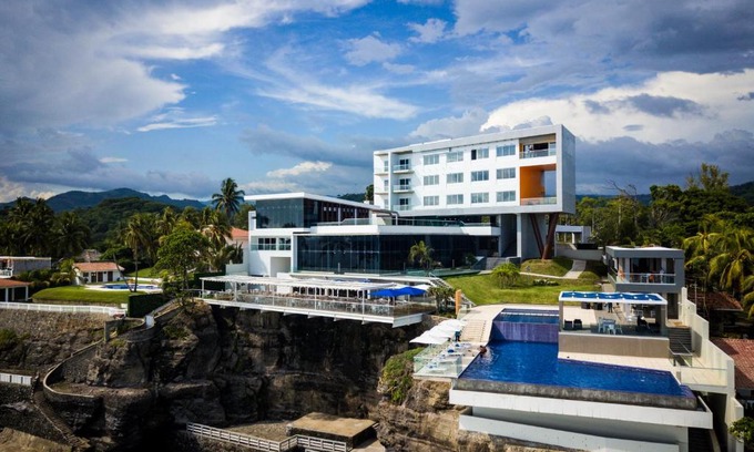 La Libertad Hotel | Acantilados