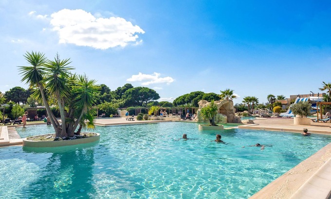 Les Cabanes de Fleury House | Accès direct plage | Camping 4* + Parc aquatique