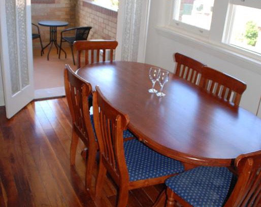 Rockdale Apartment | Accommodation Sydney Rockdale - 2 Bedroom Pet Friendly Budget Apartments near Rockdale Station and Brighton Le Sands Beach