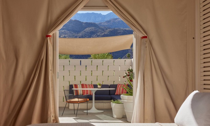 Palm Springs Hotel | Ace Hotel and Swim Club