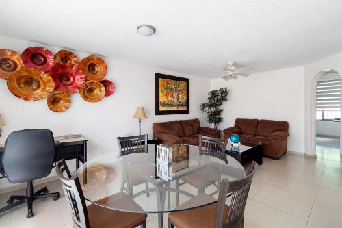 Desarrollo San Pablo Apartment | Acogedora Suite Alberca Bernardo Quintana 3B