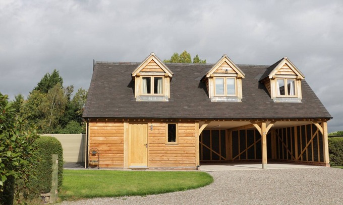 Little Hereford Cottage | Acorn Cottage