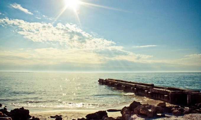 Siesta Key Cottage | Across The Street From #1 Beach