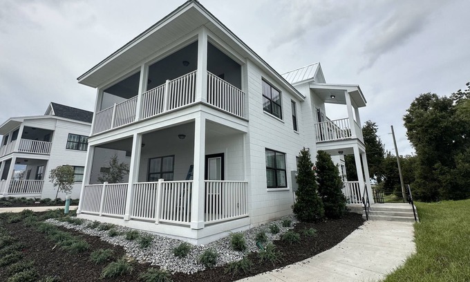 Lake Alfred Cottage | Adams Estate - Burton #2A (ADA)