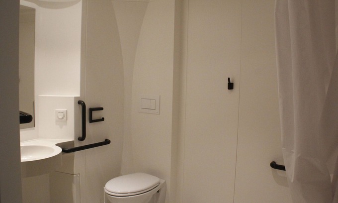 Saint-Affrique Apartment | Adapted studios for people with reduced mobility, 23m², 2 twin beds (without TV)