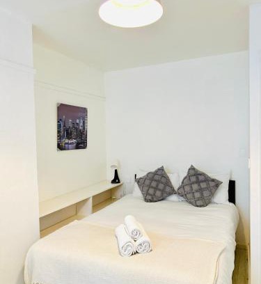 St. Dunstan's Bed & Breakfast | Address Inn