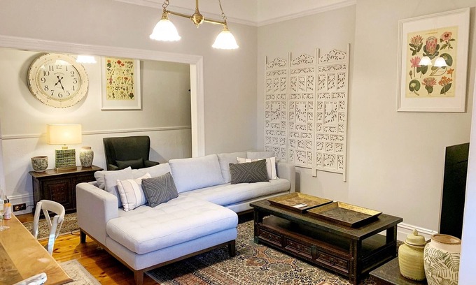 Fullarton Apartment | Adelaide 5 Star Luxury Colonial Apartment at Hollidge House
