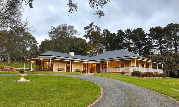 Adelaide Other | Adelaide Hills Country House Luxury Escape | Balhannah