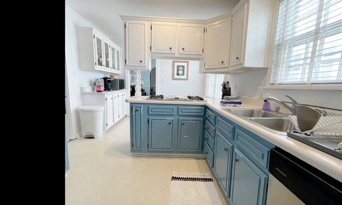 Crestline Heights Condo | Adelene Garden Getaway