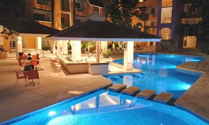 Downtown Cancun Hotel | Adhara Hacienda Cancun