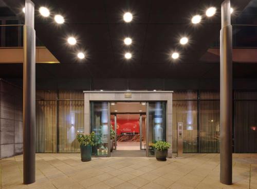 Bahnhofsviertel Apartment | Adina Apartment Hotel Frankfurt Neue Oper