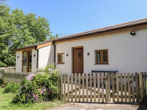 Bideford House | Adipit Stables