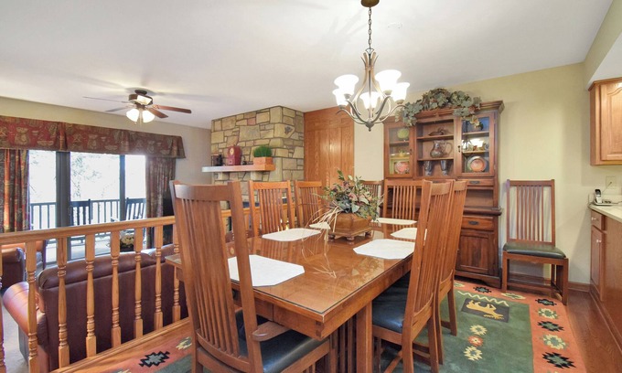 Blowing Rock Condo | Adirondacks 2 | Fireplace, Restaurant, Pool, Spa