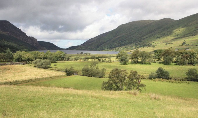 Betws Garmon Cottage | Adjoining the original farmhouse this lovely cottage is almost at the foot of Mount Snowdon.
