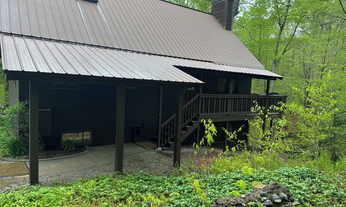 Inlet Cabin | ADK Chalet, Secluded Peaceful Getaway in the Woods