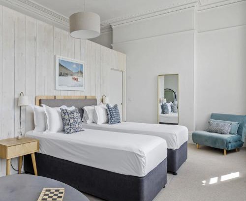 Plymouth Hotel | Admiral's House by Maison Pierre