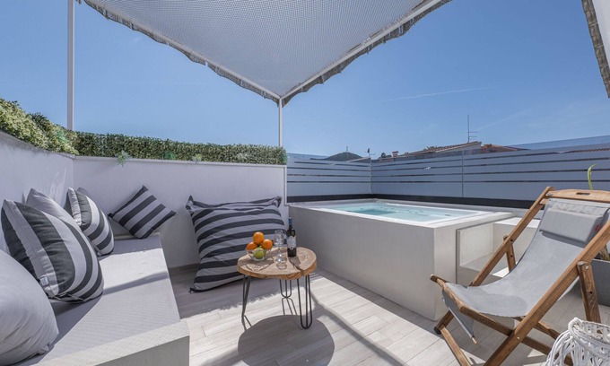 Pefkochori House | Adonis Luxury Village
