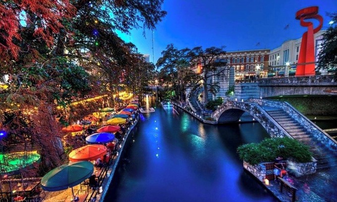 Denver Heights Hotel | Adorable 2BR Guesthouse Close to Riverwalk and DT