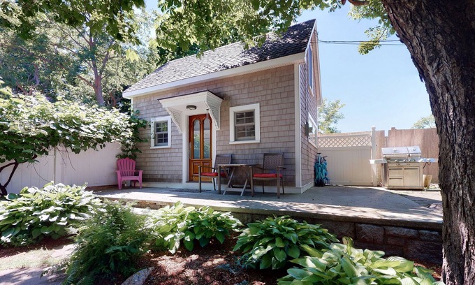 Gloucester Cottage | Adorable Coastal Gem w/ Free WiFi, Private Gas Grill, Patio, & Easy Beach Access