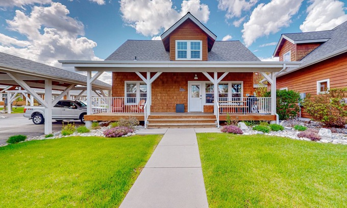 Dover Bay House | Adorable, two-story home with a furnished front porch, fireplace, & washer/dryer