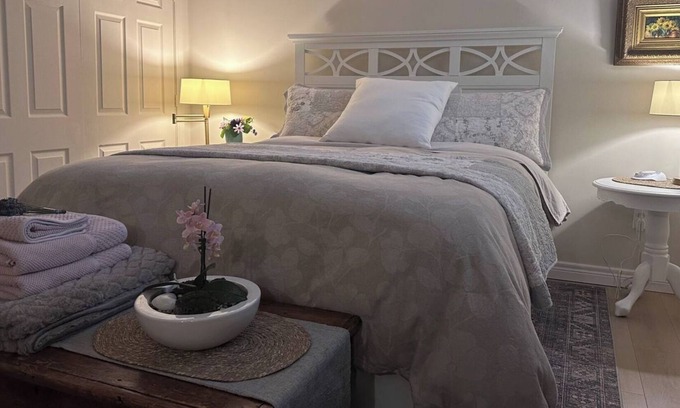 Guelph Apartment | Adorable & Whimsical Brand New, 1 Bedroom Garden Bachelor Suite