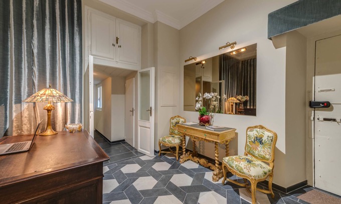 Rione VI Parione Bed & Breakfast | Adrianus Hotel