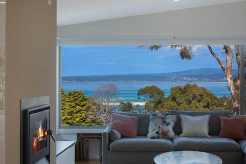 Merimbula House | ADS on Collins - 4 bedroom and Pet Friendly