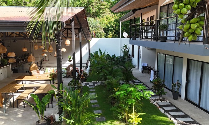 Carmen House | Aduana House