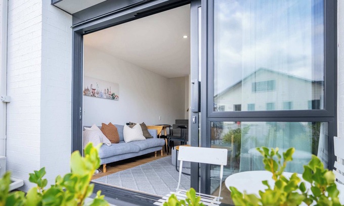 Albert Town Apartment | Adventure's Retreat