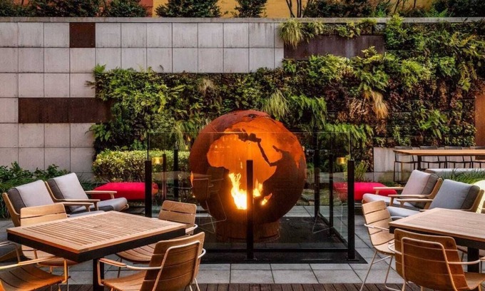 Downtown Portland Hotel | Adventurous Urban Retreat Near Hotspots – Walkable & Bike-Friendly, Pets Allowed