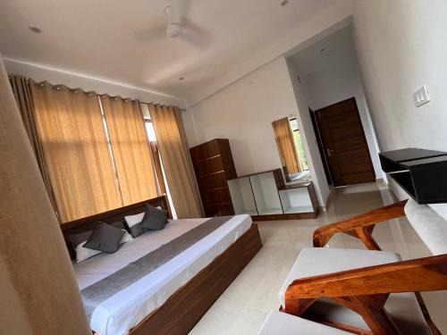 Gunehr Hotel | AeroVale Lodge