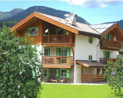Tesero House | Affittacamere Famiglia Ceschini