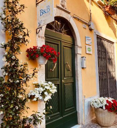 Sarzana Bed & Breakfast | Affittacamere in Piazzetta