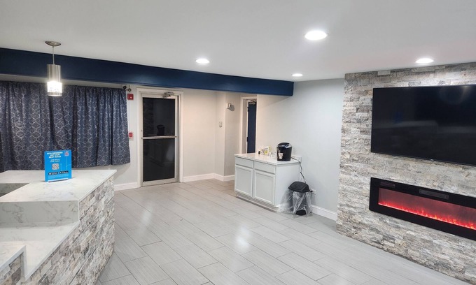 Williamstown Hotel | Affordable and clean place to stay