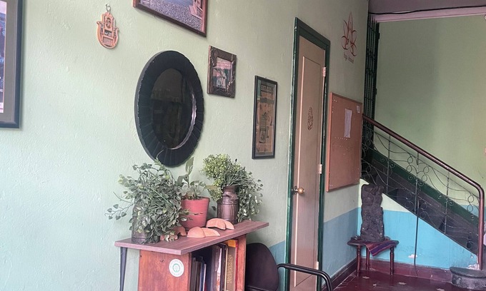 Zona Historico House | Affordable colonial style room in the historic center of the city