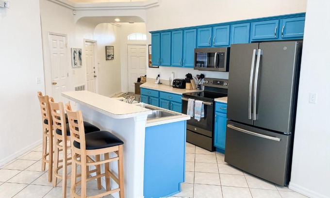 Four Corners House | Affordable Luxury Home Near Walt Disney World - Sunshine Villa at Glenbrook Resort, Orlando, Florida