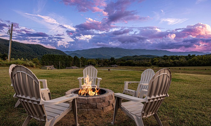 Cosby Cabin | Affordable luxury: mountain view 3 BR cabin w/hot tub, Wi-Fi and game room fun!