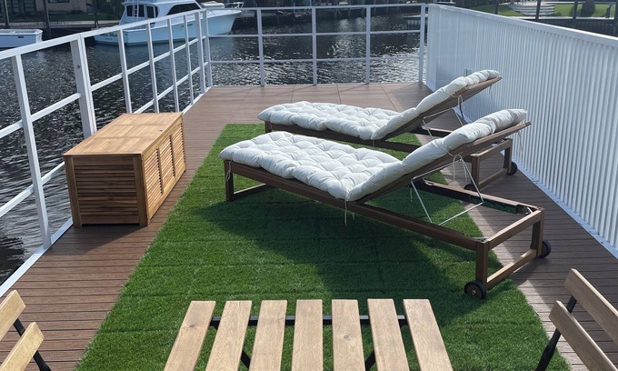 Riverside Park Boat Rental | 🚤 Affordable Waterfront Houseboat Oasis in Fort Lauderdale 🌊