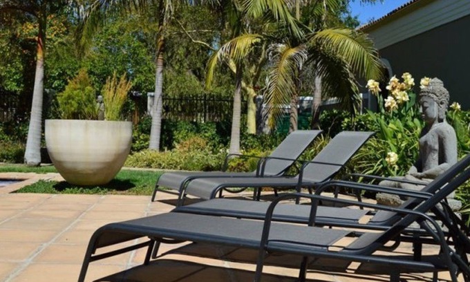 Durbanville Cottage | African Palm Cottage