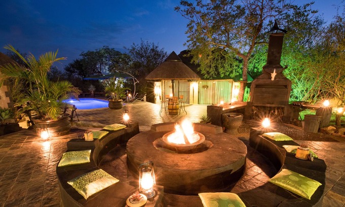 Hoedspruit Cabin | African Rock Lodge